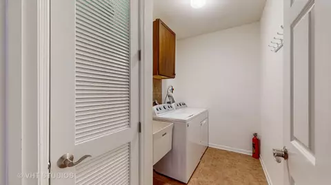 Other - 1012 Pinehurst Ct, Elgin, IL 60124 photo 3 of 16