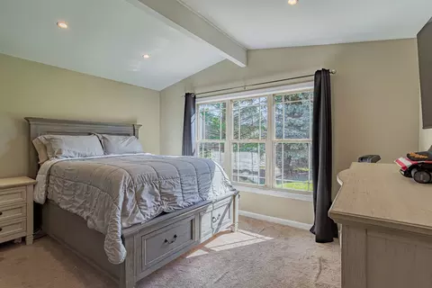 Bedroom - 702 Nancy Ln, Mchenry, IL 60051 photo 1 of 2