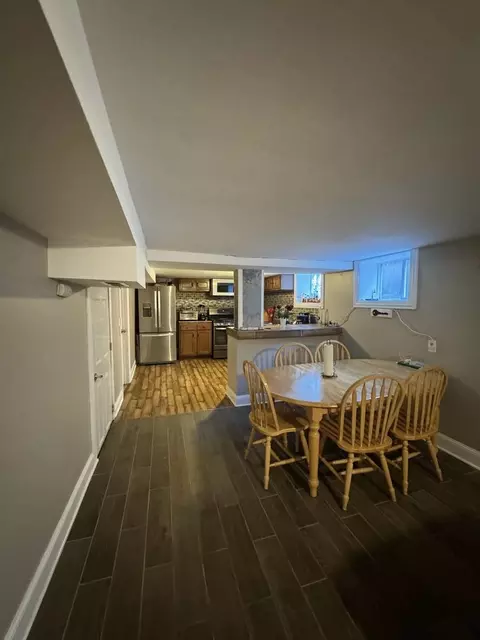 Dining - 40 E 151st St, Harvey, IL 60426 photo 2 of 2