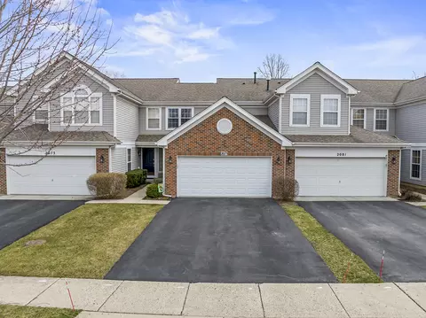2075 Peachtree Ln, Algonquin, IL 60102