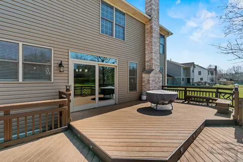 1304 Hunters Rdg E, Hoffman Estates, IL 60192 photo 28