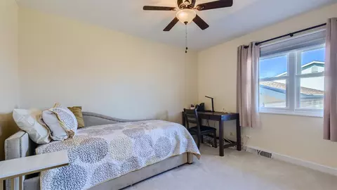 Bedroom - 4105 Mason Dr, Hoffman Estates, IL 60192 photo 8 of 8