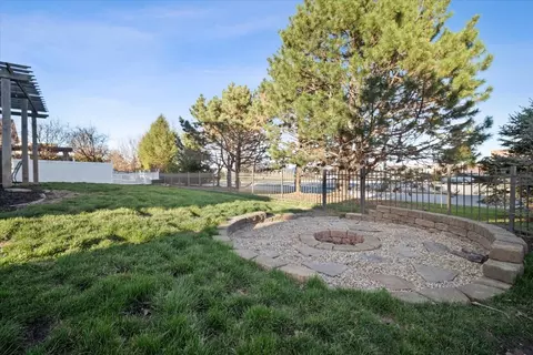 Exterior - 1706 Pfitzer Rd, Normal, IL 61761 photo 3 of 4