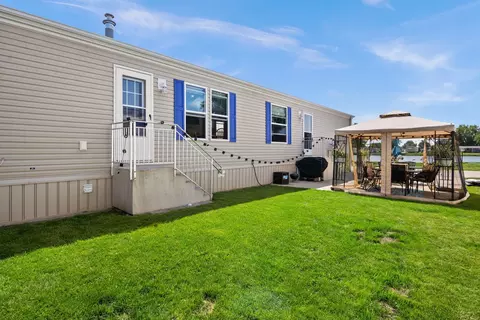 90 10th Ave, Bartlett, IL 60103 photo 6