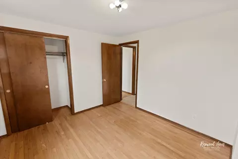 Bedroom - 2900 S Southbrook Dr, Kankakee, IL 60901 photo 2 of 5