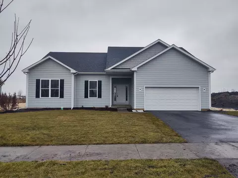 744 Juniper St, Oswego, IL 60543
