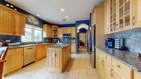 Kitchen - 245 Pleasant Dr, Bartlett, IL 60103 photo 2 of 5