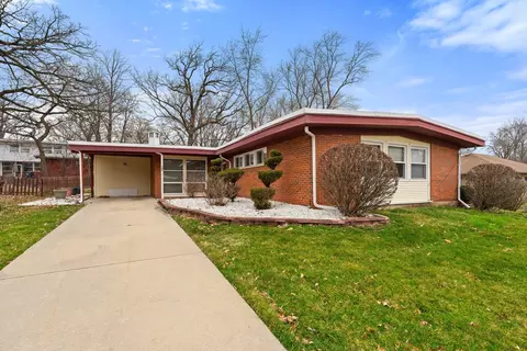 340 Osage St, Park Forest, IL 60466