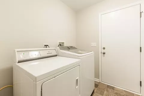Other - 461 E Becker Pl, Sycamore, IL 60178 photo 8 of 16