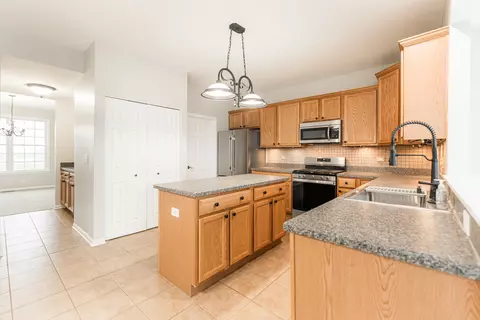 Kitchen - 461 E Becker Pl, Sycamore, IL 60178 photo 3 of 3