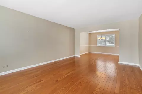 Other - 681 Randi Ln, Hoffman Estates, IL 60169 photo 3 of 17