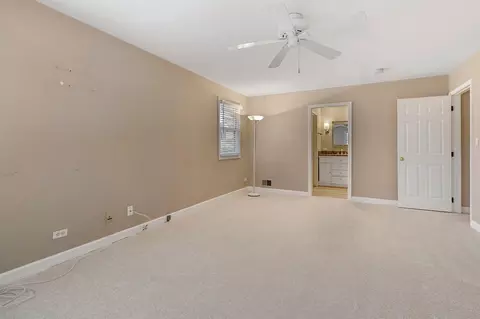 Other - 681 Randi Ln, Hoffman Estates, IL 60169 photo 13 of 17