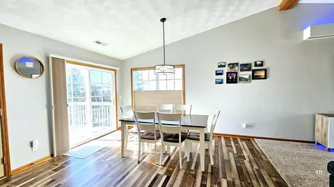 Dining - 10149 Monarch Rd #119A, Roscoe, IL 61073 photo 3 of 5