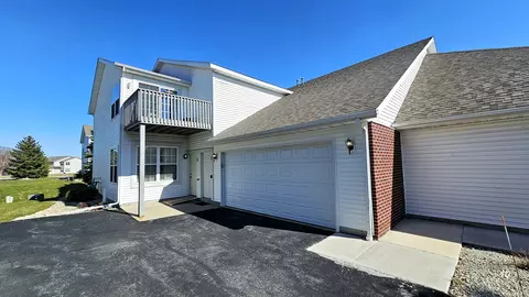10149 Monarch Rd #119A, Roscoe, IL 61073