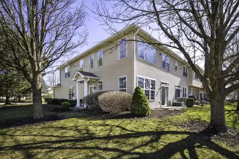 Exterior - 24161 Pear Tree Cir #24161, Plainfield, IL 60585 photo 2 of 3