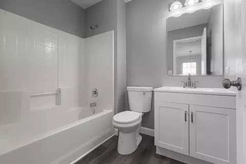 Bath - 24161 Pear Tree Cir #24161, Plainfield, IL 60585 photo 3 of 4
