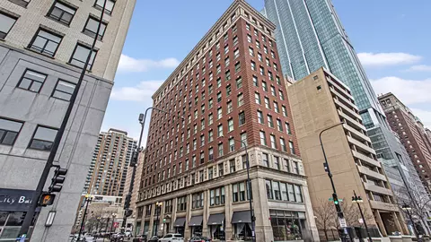 888 S Michigan Ave #600, Chicago, IL 60605