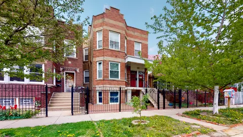 3006 N Troy St, Chicago, IL 60618