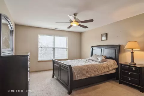 Bedroom - 1108 Horizon Dr, Bartlett, IL 60103 photo 1 of 3