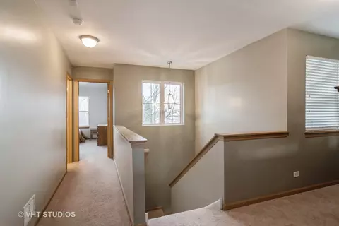 Entry Way - 1108 Horizon Dr, Bartlett, IL 60103 photo 1 of 1