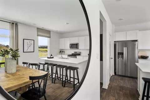Kitchen - 6703 Daly Ln, Plainfield, IL 60586 photo 1 of 8