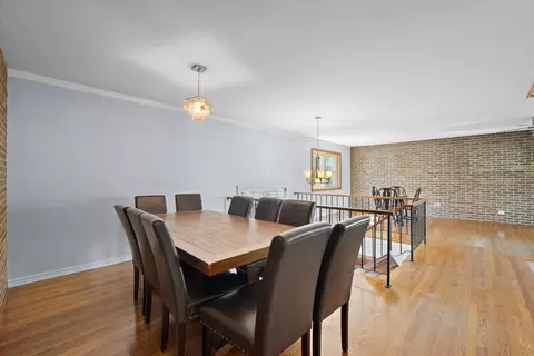 Dining - 824 W Appletree Ln, Bartlett, IL 60103 photo 4 of 4