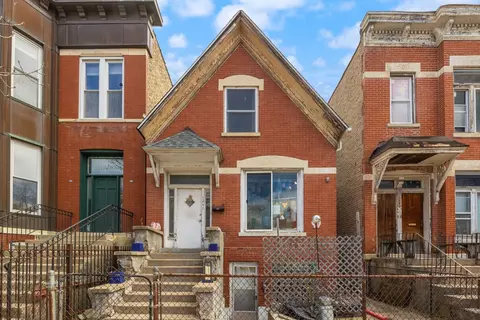1247 N Damen Ave, Chicago, IL 60622