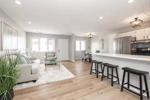 Living - 16218 Washington Ct, Plainfield, IL 60544 photo 3 of 3