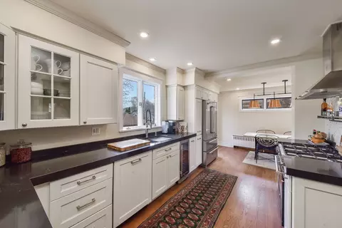 Kitchen - 608 E Chicago Ave, Naperville, IL 60540 photo 1 of 5