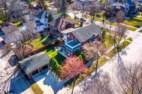 View/Area - 608 E Chicago Ave, Naperville, IL 60540 photo 1 of 3