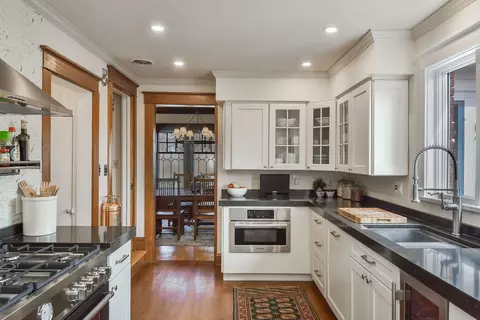 Kitchen - 608 E Chicago Ave, Naperville, IL 60540 photo 5 of 5