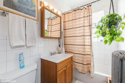 554 E 103rd Pl, Chicago, IL 60628 photo 6