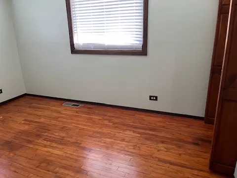 65 Flagstaff Ln, Hoffman Estates, IL 60169 photo 8