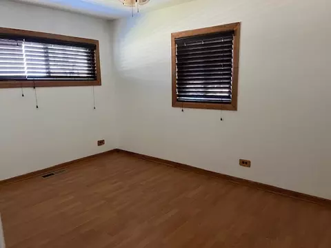 65 Flagstaff Ln, Hoffman Estates, IL 60169 photo 9