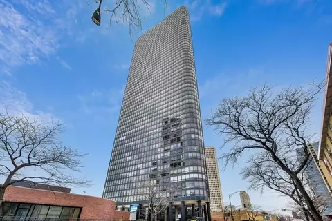 5415 N Sheridan Rd #3701, Chicago, IL 60640