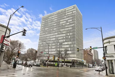 444 W Fullerton Pkwy #1310, Chicago, IL 60614