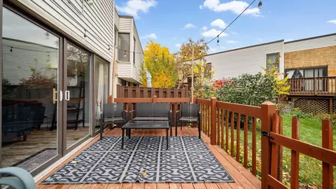 1005 Spring Mill Dr, Hoffman Estates, IL 60169 photo 44