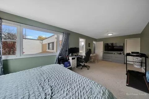 1005 Spring Mill Dr, Hoffman Estates, IL 60169 photo 23