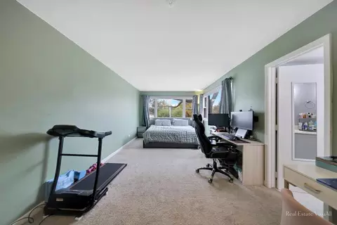 1005 Spring Mill Dr, Hoffman Estates, IL 60169 photo 20