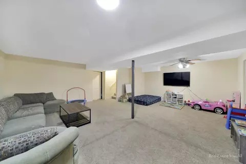1005 Spring Mill Dr, Hoffman Estates, IL 60169 photo 32