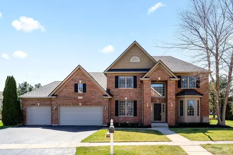 3 E N702 E Laura Ingalls Wilder Rd, Saint Charles, IL 60174