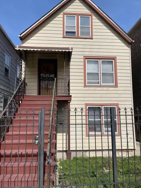 2524 W 45th Pl, Chicago, IL 60632