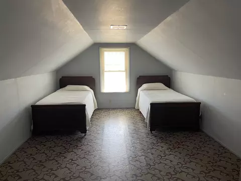 Bedroom - 1427 Rock St, Peru, IL 61354 photo 5 of 5