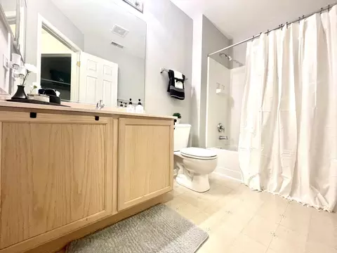 364 Gladstone Ln, Elgin, IL 60120 photo 20