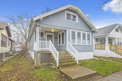10041 S Lafayette Ave, Chicago, IL 60628