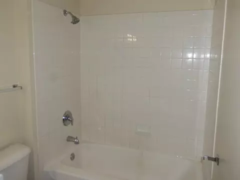 405 Davidson Dr, Minooka, IL 60447 photo 11