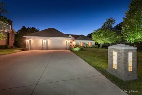 714 Fairview Ln, Bartlett, IL 60103 photo 15