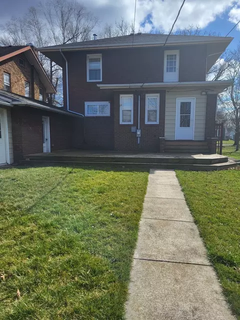 Exterior - 208 W Mazon Ave, Dwight, IL 60420 photo 3 of 4