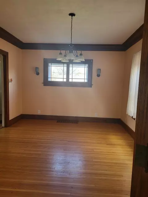 Dining - 208 W Mazon Ave, Dwight, IL 60420 photo 1 of 1