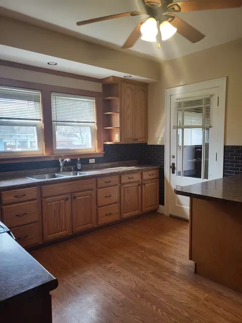 Kitchen - 208 W Mazon Ave, Dwight, IL 60420 photo 2 of 2